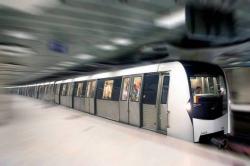 Montarea sistemelor de siguranţă la metrou ar putea începe în trimestrul al doilea din 2018. Ce a declarat Felix Stroe