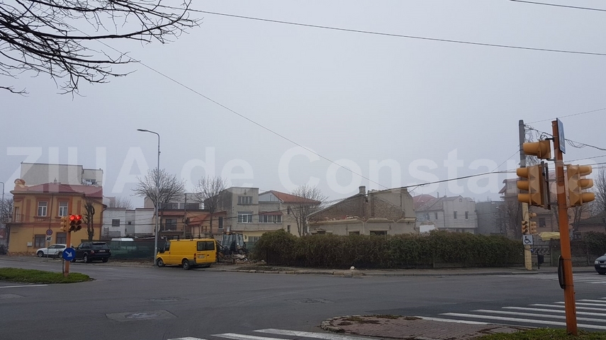santier pe strada tudor vladimirescu au inceput lucrarile de demolare a unui imobil galerie foto video