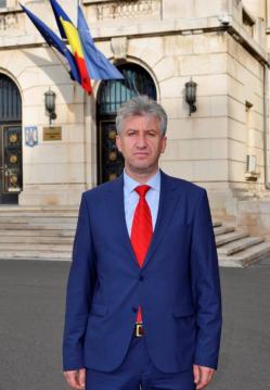 PÎCCJ s-a sesizat cu privire la acuzațiile de înșelăciune aduse consilierului ministrului Carmen Dan, Valentin Rîciu