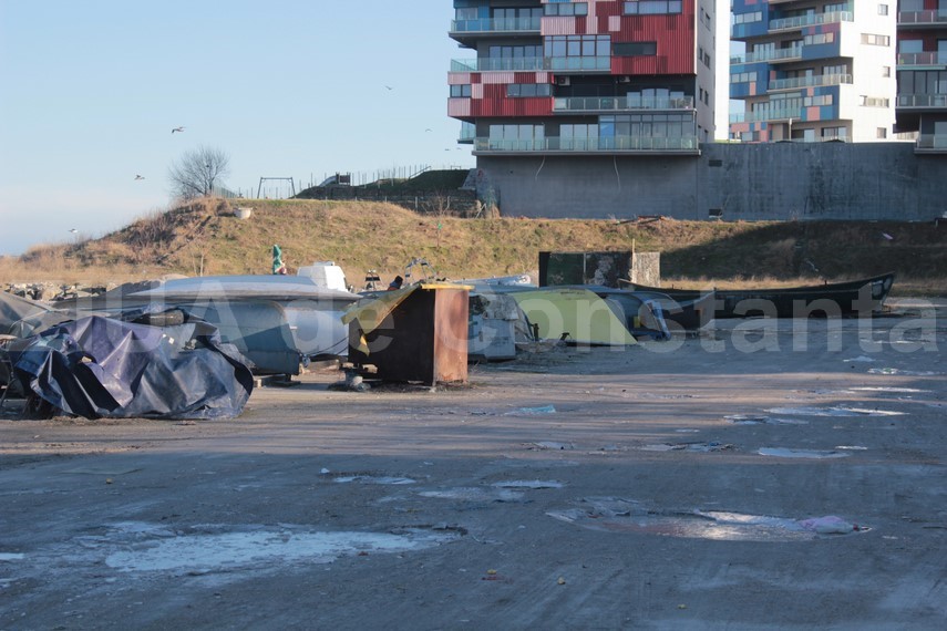 administratia bazinala de apa dobrogea litoral si primaria constanta isi disputa in instanta zona poligon