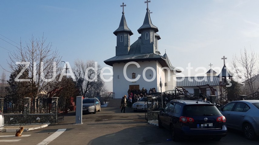 imagini de la eveniment live text teodora care a decedat saptamana trecuta dupa ce a nascut la o clinica