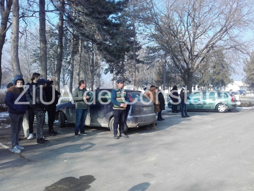 imagini de la eveniment live text teodora care a decedat saptamana trecuta dupa ce a nascut la o clinica