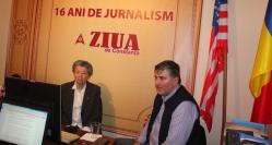 Dublă sărbătoare în templul Thaliei Ileana Ploscaru împlinește azi 87 de ani, iar discipolul său, Dan Cojocaru, 50!