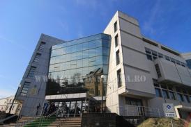 Un bărbat din Constanța, acuzat că a sustras o sticlă de băutură, vrea în libertate 