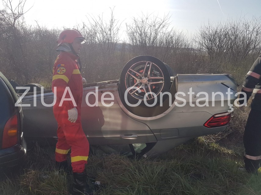 imagini de la eveniment accident rutier grav la neptun judetul constanta mai multe persoane au fost ranite imagini de la eveniment accident rutier grav la neptun judetul constanta mai multe persoane au fost ranite