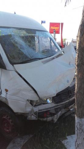 UPDATE Județul Constanța. Accident rutier cu trei victime la Hârșova. O persoană încarcerată (galerie foto)  