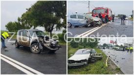 UPDATE. Imagini de la eveniment. Accident rutier grav pe DN 39 între Eforie Nord și Eforie Sud. Trei mașini implicate. O victimă încarcerată (galerie foto+video)               