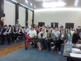 LIVE TEXT. Acum, şedinţă a Consiliului Local al Municipiului Constanţa. Schimb de replici dur, în debutul ședinței, între primar și consilierul PNL, Cristina Văsii (galerie foto)                          