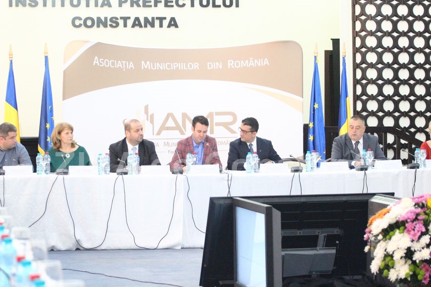 abordarea de pana anul trecut a fost o problema pentru romania ce vor primarii de municipii reuniti la