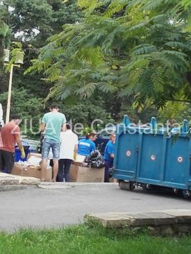 Problema deșeurilor din curtea Consiliului Județean Constanța a fost rezolvată (galerie foto)  