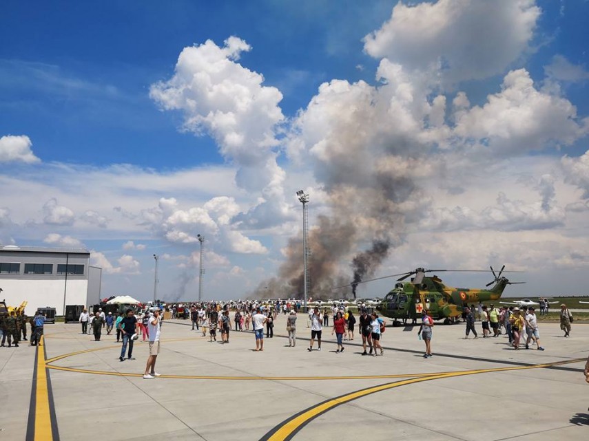 accident aviatic la baza borcea din fetesti un mig 21 lancer s a prabusit la un show aviatic 663760