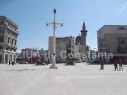 Sondaj de opinie 44 la sută dintre respondenți, de acord cu restricționarea accesului auto în zona peninsulară. 7 la sută ar fi dispuși să plătească o taxă suplimentară