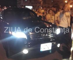 Constanţa. Incident în drum spre sediul PSD. O maşină aflată printre protestatari, oprită de jandarmi (galerie foto + video)   