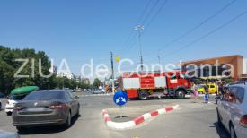 Peste 1500 de clienţi au fost evacuaţi. Incendiu în City Park Mall! Pompierii intervin de urgenţă (galerie foto+video)                  