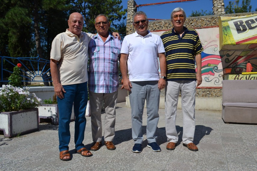 generatiile 1948 1952 fostii juniori ai cimentului medgidia s au revazut si in 2018 din 1994 se intalnesc