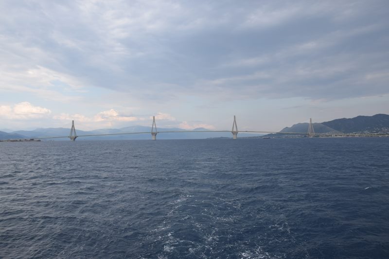 imagini impresionante nava scoala mircea a tranzitat canalul corint pentru a doua oara in cateva luni