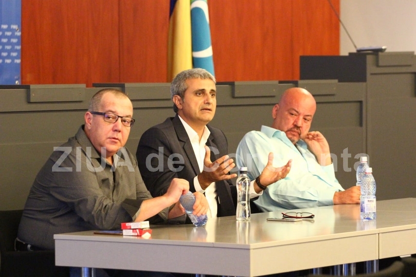 robert turcescu sustine un workshop la neptun in fata tineretului pmp iata ce subiect a abordat galerie robert turcescu sustine un workshop la neptun in fata tineretului pmp iata ce subiect a abordat galerie