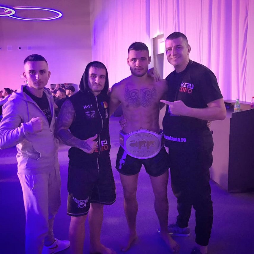 micul bonjasky de la keru kento constanta madalin craciunica a castigat centura la gala app fighting