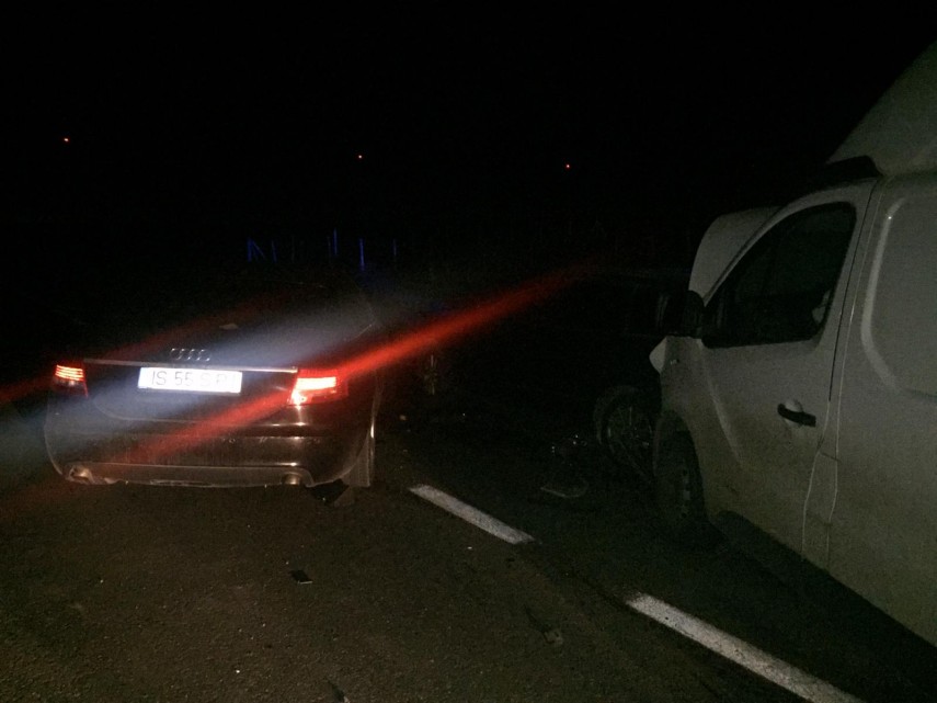 carambol in dorabantu doua masini si o autoutilitara implicate un tanar ranit galerie foto 676389 carambol in dorabantu doua masini si o autoutilitara implicate un tanar ranit galerie foto 676389