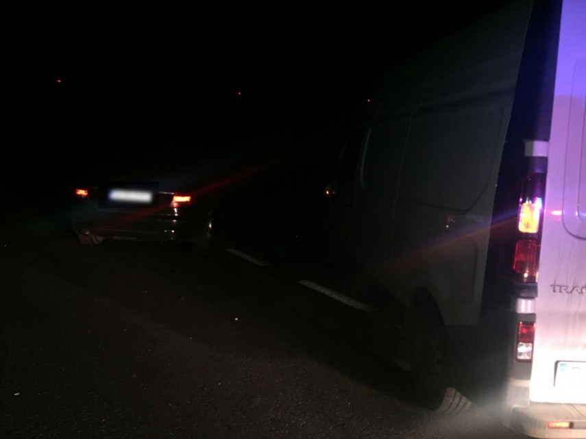 carambol in dorabantu doua masini si o autoutilitara implicate un tanar ranit galerie foto 676389 carambol in dorabantu doua masini si o autoutilitara implicate un tanar ranit galerie foto 676389