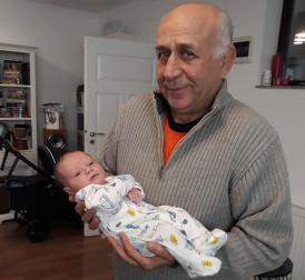 „Un viitor campion în familie!” Antrenorul Gheorghe Grigore, de la CS Farul Constanţa, bunic pentru prima oară