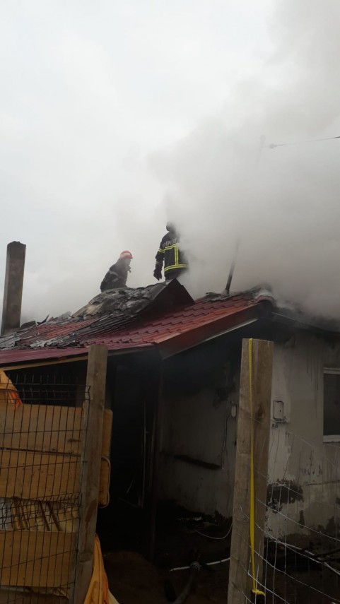 update alerta la isu dobrogea un incendiu a izbucnit la manastirea din localitatea closca judetul constanta