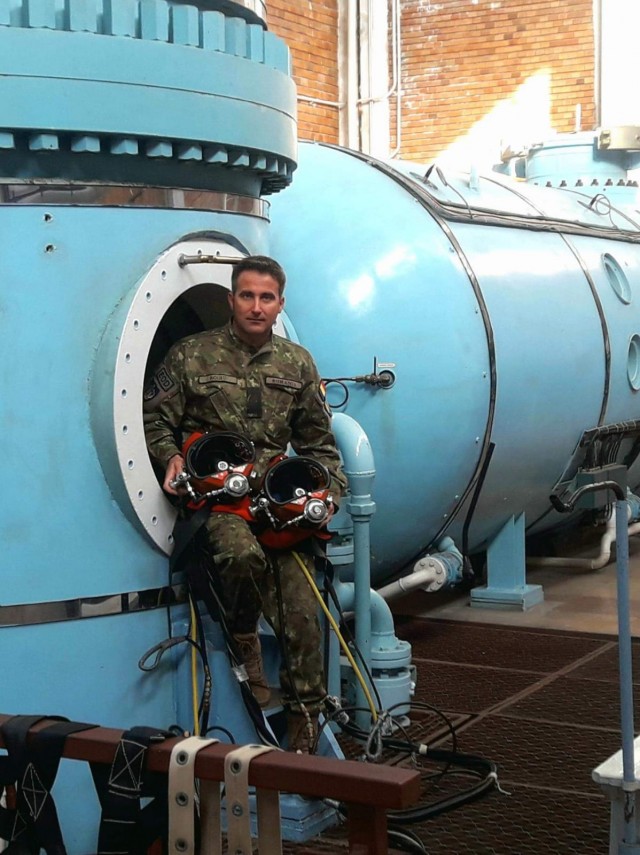militari de elita din constanta sergent pascale roibu incadrat la grup scafandru eod constanta galerie