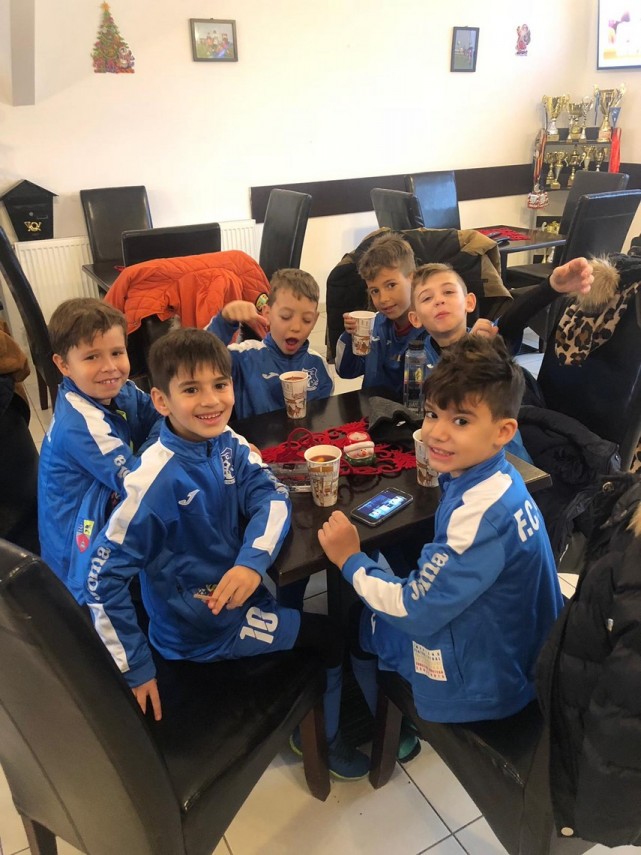laude si de la sorin ghionea micii fotbalisti de la fc farul 2011 evolutii la sparta winter cup cel mai