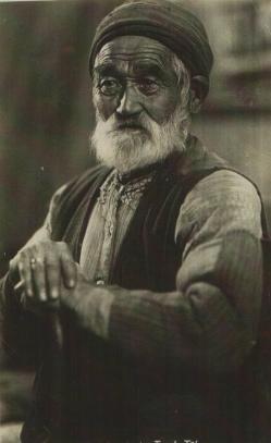 #citeşteDobrogea          Comunități etnice stabilite în Dobrogea și la Medgidia. Tătarii (III) (galerie foto)