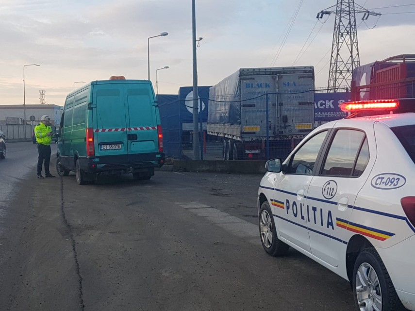 razie de amploare a politistilor ipj constanta sute de amenzi au fost aplicate mai multi soferi au ramas
