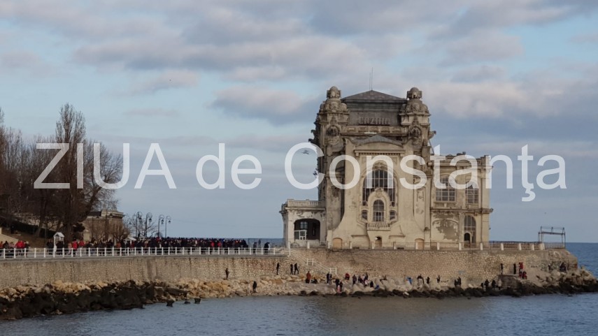 vreme frumoasa in prima zi a anului 2019 la constanta faleza cazinoului preferata de constanteni galerie