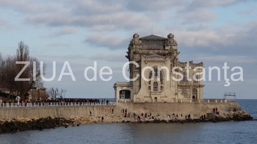 vreme frumoasa in prima zi a anului 2019 la constanta faleza cazinoului preferata de constanteni galerie