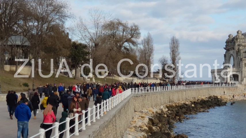 vreme frumoasa in prima zi a anului 2019 la constanta faleza cazinoului preferata de constanteni galerie
