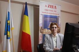 Interviu online cu pictoriţa şi scriitoarea Mihaela Cojocaru „Realizarea unui vis este voința noastră dusă pe culmile împlinirii“  