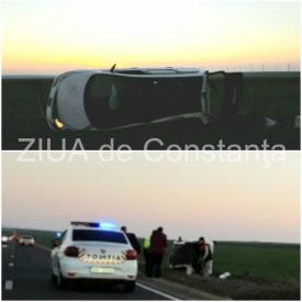 Imagini de la eveniment Accident rutier la Gura Dobrogei, județul Constanța. O mașină, răsturnată. Două victime (galerie foto+video)    