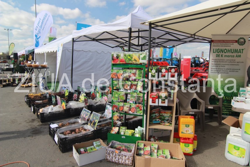 a debutat targul expoagroutil constanta participa expozanti nationali si internationali galerie foto