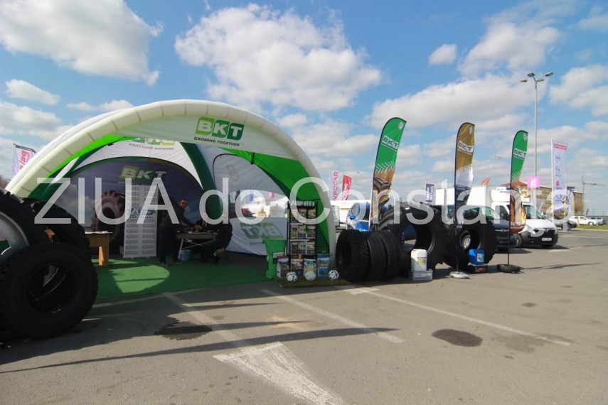 a debutat targul expoagroutil constanta participa expozanti nationali si internationali galerie foto
