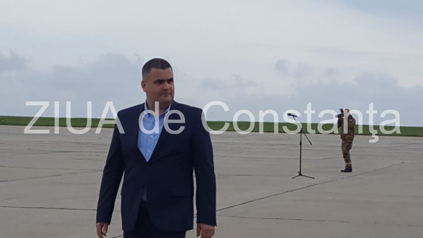 imagini de la eveniment ministrul gabriel les prezent la ceremonia de certificare a detasamentului italian imagini de la eveniment ministrul gabriel les prezent la ceremonia de certificare a detasamentului italian