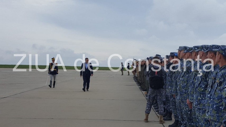 imagini de la eveniment ministrul gabriel les prezent la ceremonia de certificare a detasamentului italian imagini de la eveniment ministrul gabriel les prezent la ceremonia de certificare a detasamentului italian