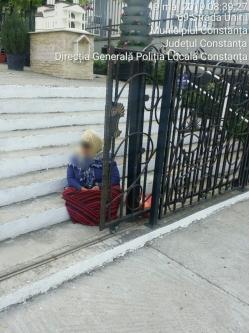 Constanţa. Cerşetoria, consumul de alcool şi staţionările neregulamentare, sancţionare de poliţiştii locali