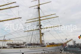 Festivitate de premiere a marinarilor militari dedicată navei-școală „Mircea”