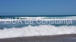 Poezia zilei Din picături sunt toate - Irina Lucia Mihalca