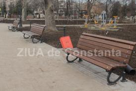 Noi piese de mobilier urban în orașul Constanța