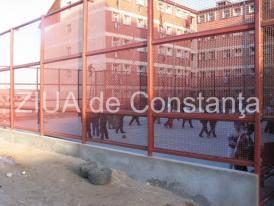 Doi agenți de la penitenciarul din Tulcea, prinşi în flagrant pentru luare de mită. Intenţionau să introducă droguri către deţinuţi