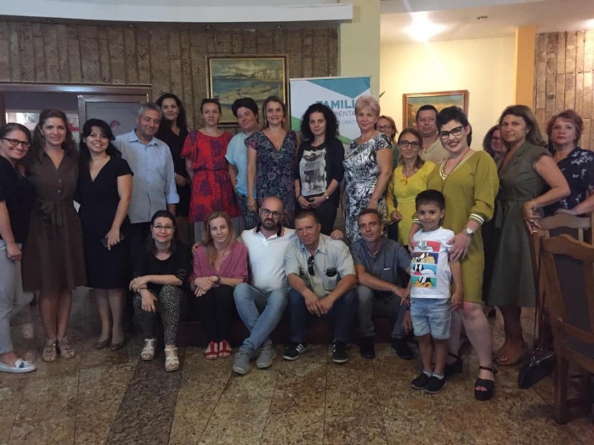 Ajutor comunitar pentru familiile monoparentale din Bucureşti