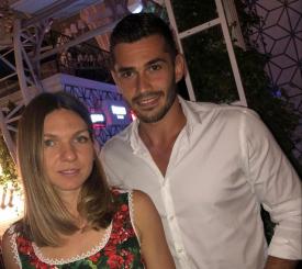 Simona Halep, „ponturi pentru luptele cu uriaşii de pe semicerc“ pentru Zoran Nikolic, handbalistul de la HC Dobrogea Sud Constanţa  