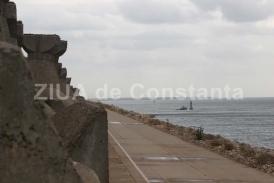 Constănţeanul supărat  Directorul CNAPMC, interpelat de un consilier judeţean pe tema închiderii digului de larg în plin sezon estival (documente)