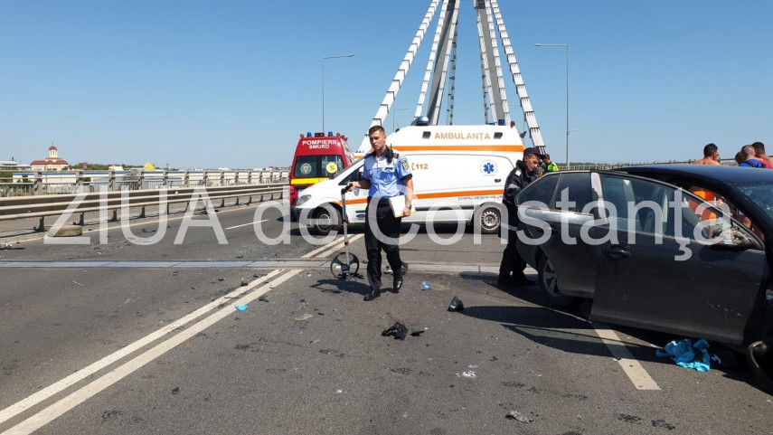 carambol rutier grav pe podul de la agigea trei masini implicate o victima este incarcerata 697660