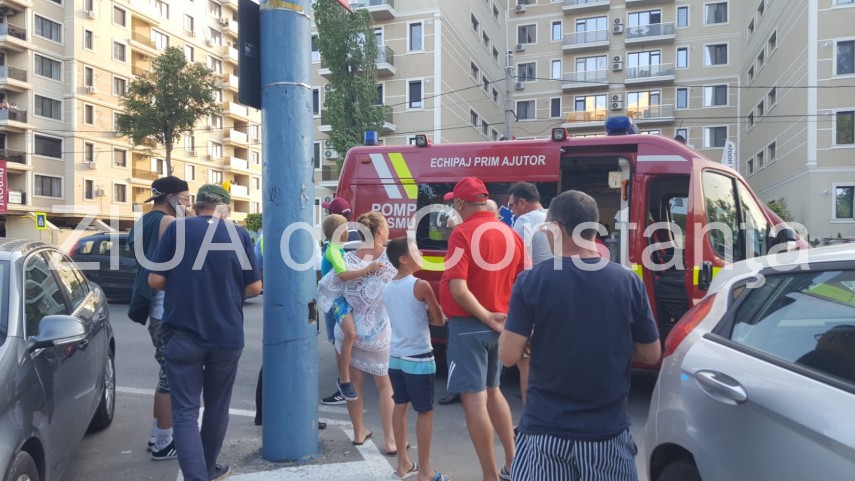 un pieton lovit de o masina in mamaia langa hotel national 698185 un pieton lovit de o masina in mamaia langa hotel national 698185