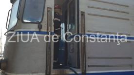 Incendiu la o locomotivă aflată în Dana 0 a Portului Constanţa (galerie foto+video)  